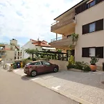 Apartments Makado